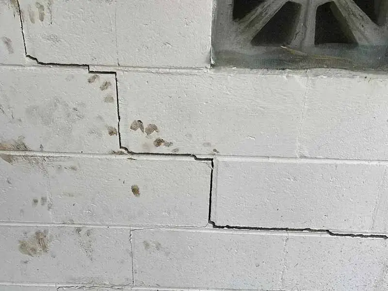 Cracked Wall / Structural Repair Services in Wildwood